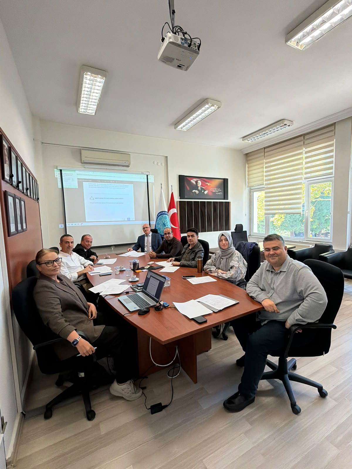 Lisansüstü Tezlerde Üretken Yapay Zekâ Kullanımına İlişkin Toplantı Gerçekleştirildi